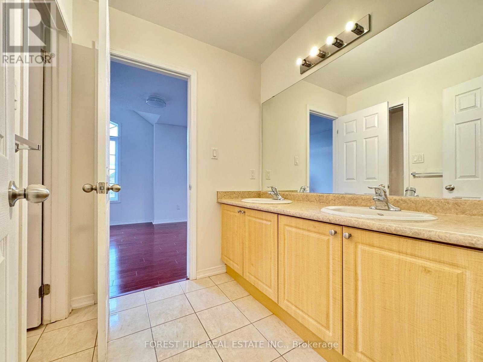 56 Stannardville Drive, Ajax, Ontario  L1T 0M8 - Photo 23 - E12528706