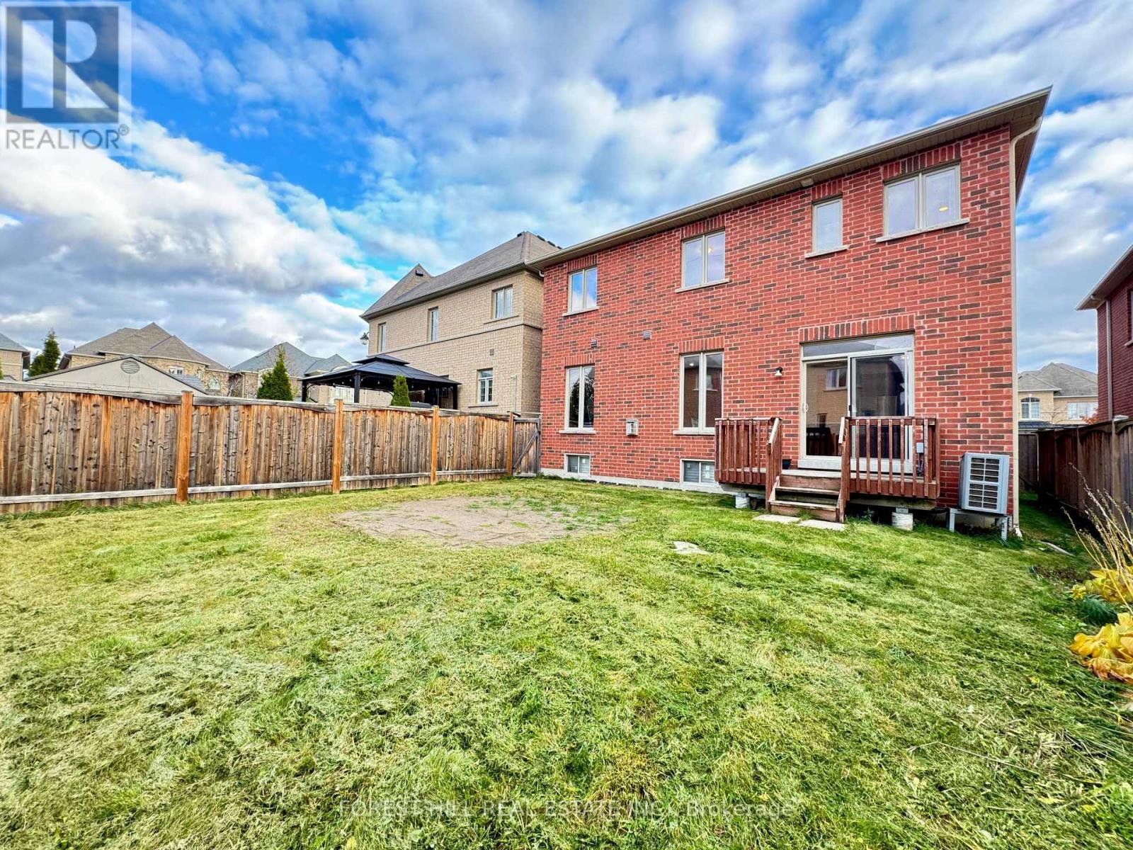 56 Stannardville Drive, Ajax, Ontario  L1T 0M8 - Photo 32 - E12528706