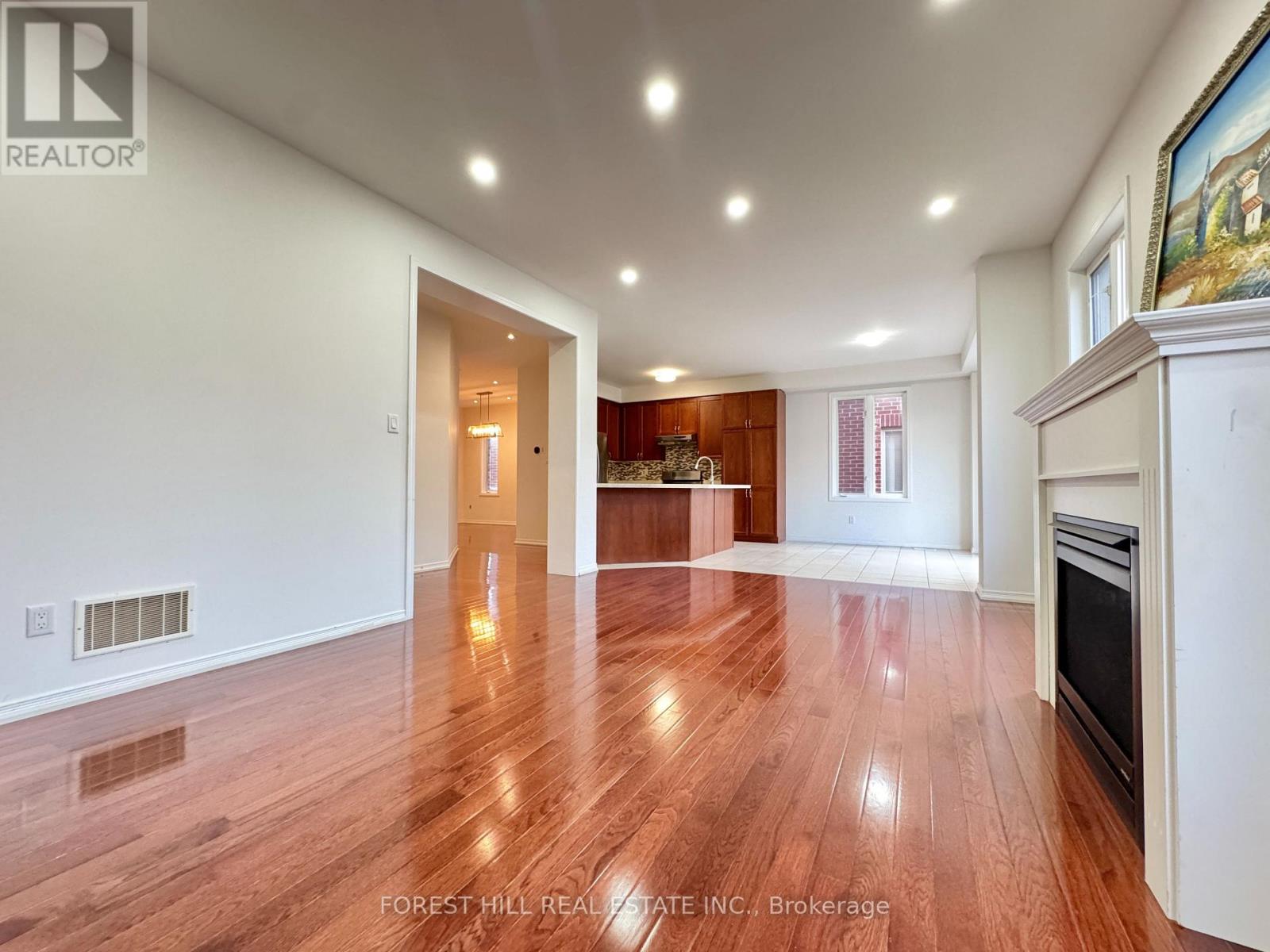 56 Stannardville Drive, Ajax, Ontario  L1T 0M8 - Photo 8 - E12528706