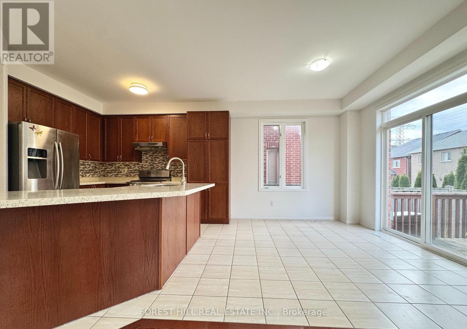 56 Stannardville Drive, Ajax, Ontario  L1T 0M8 - Photo 9 - E12528706