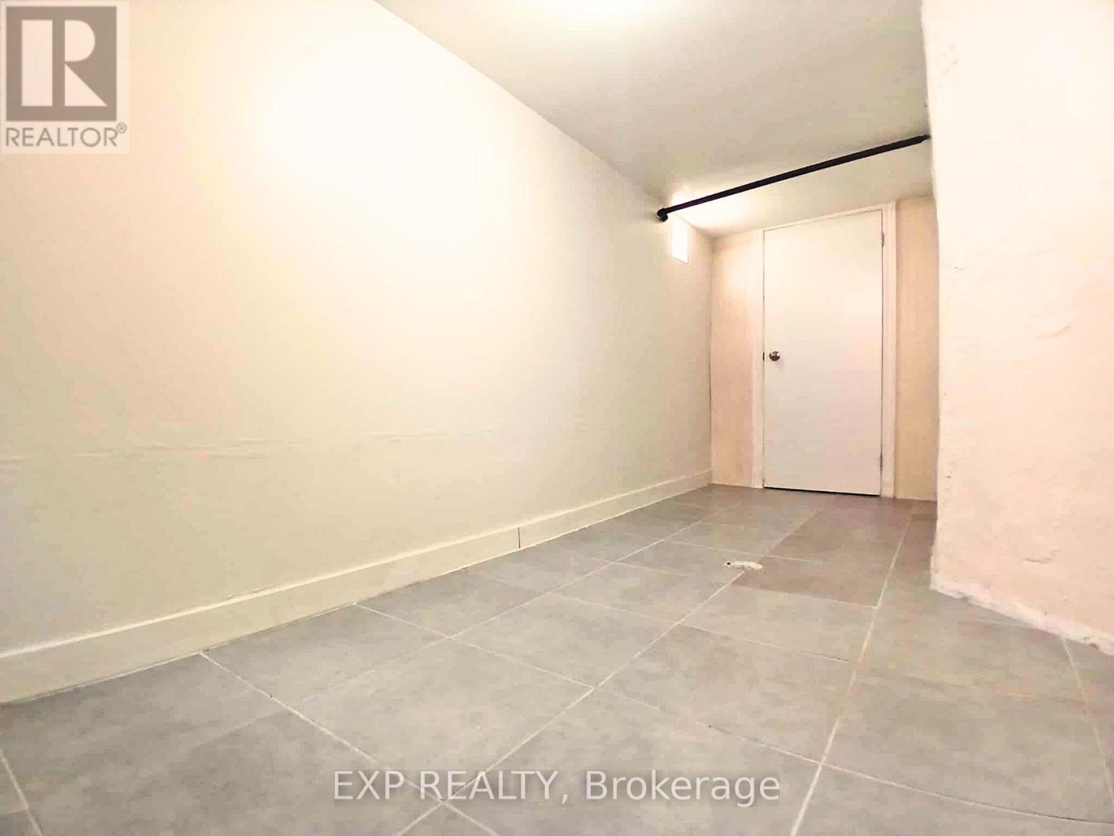 Lower Level - 310 Westwood Avenue, Toronto, Ontario  M4J 2H7 - Photo 8 - E12528782