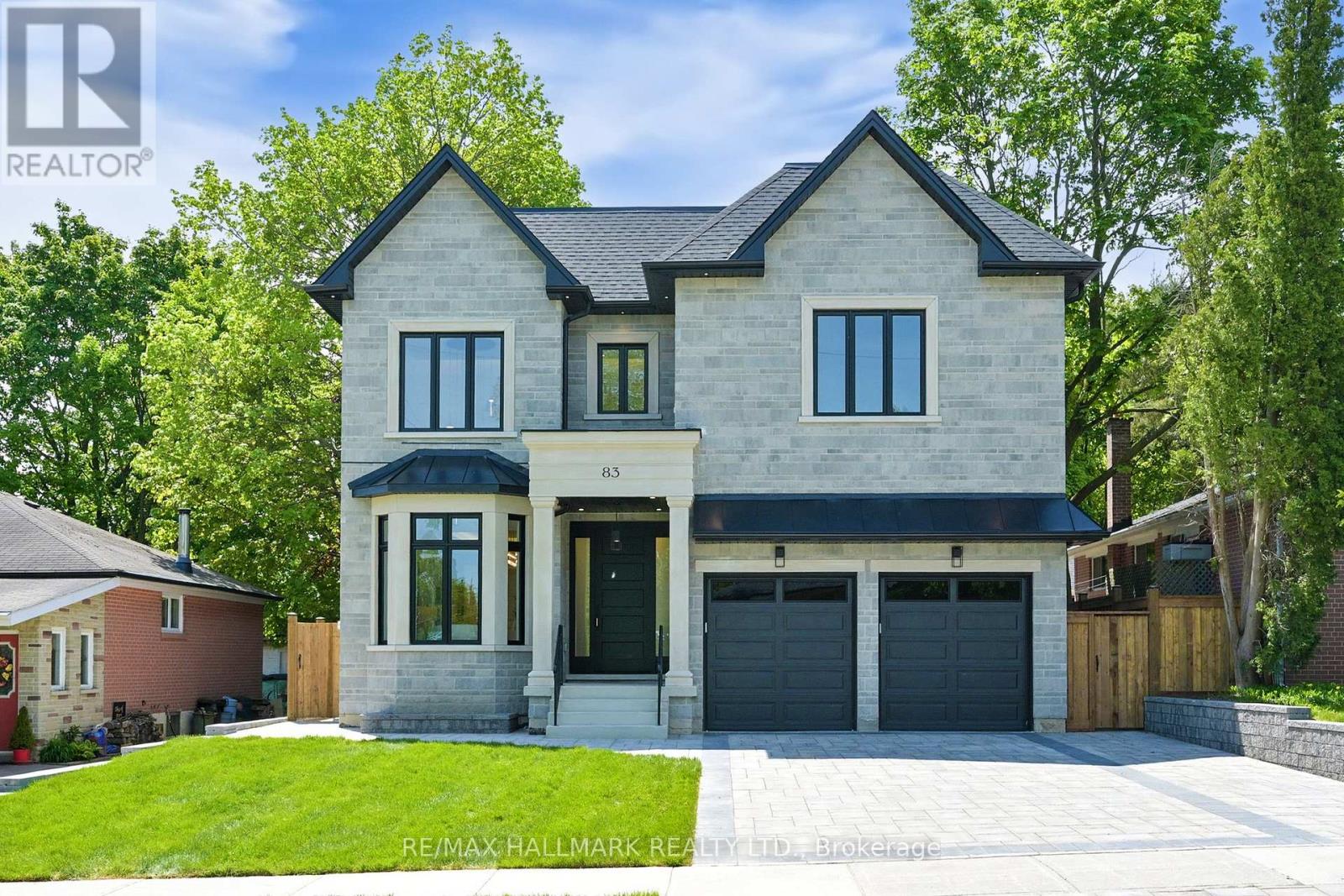 83 RICHARDSON DRIVE, Aurora, Ontario