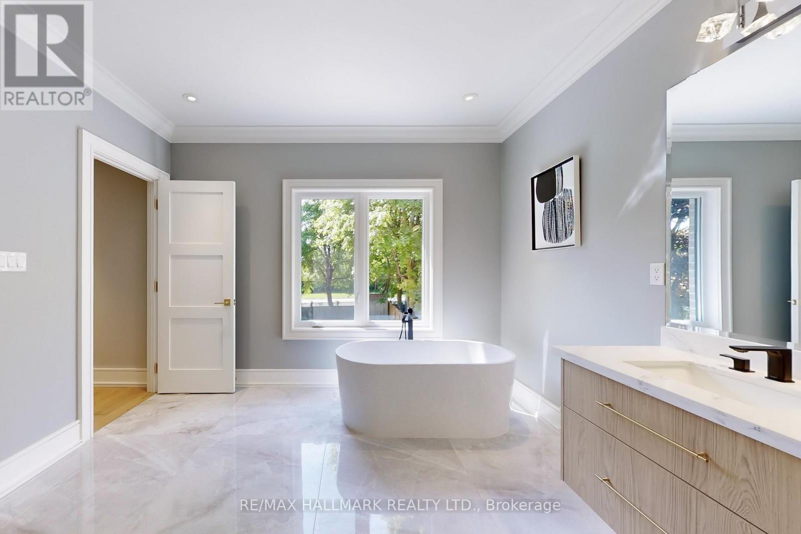 83 Richardson Drive, Aurora, Ontario L4G 1Z4 - Photo 34 - N12484725