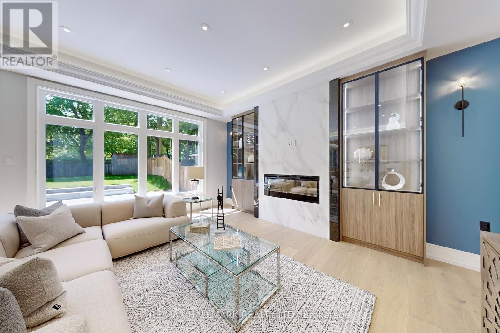 83 Richardson Drive, Aurora, Ontario L4G 1Z4 - Photo 6 - N12484725