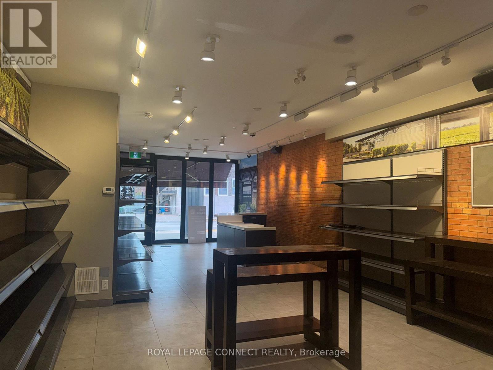 139 Roncesvalels Avenue, Toronto, Ontario  M6R 2L2 - Photo 7 - W12526128