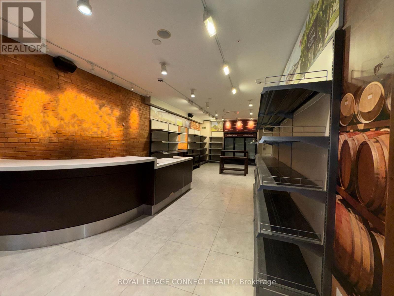 139 Roncesvalels Avenue, Toronto, Ontario  M6R 2L2 - Photo 8 - W12526128