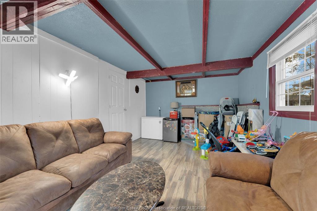 329 Superior Street, Lasalle, Ontario  N9J 1H7 - Photo 20 - 25028420