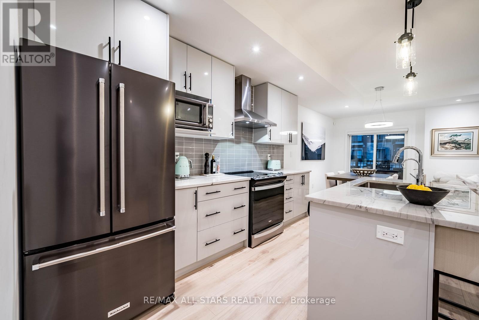 138 Covington Crescent, Whitchurch-Stouffville, Ontario  L4A 4W8 - Photo 18 - N12528780