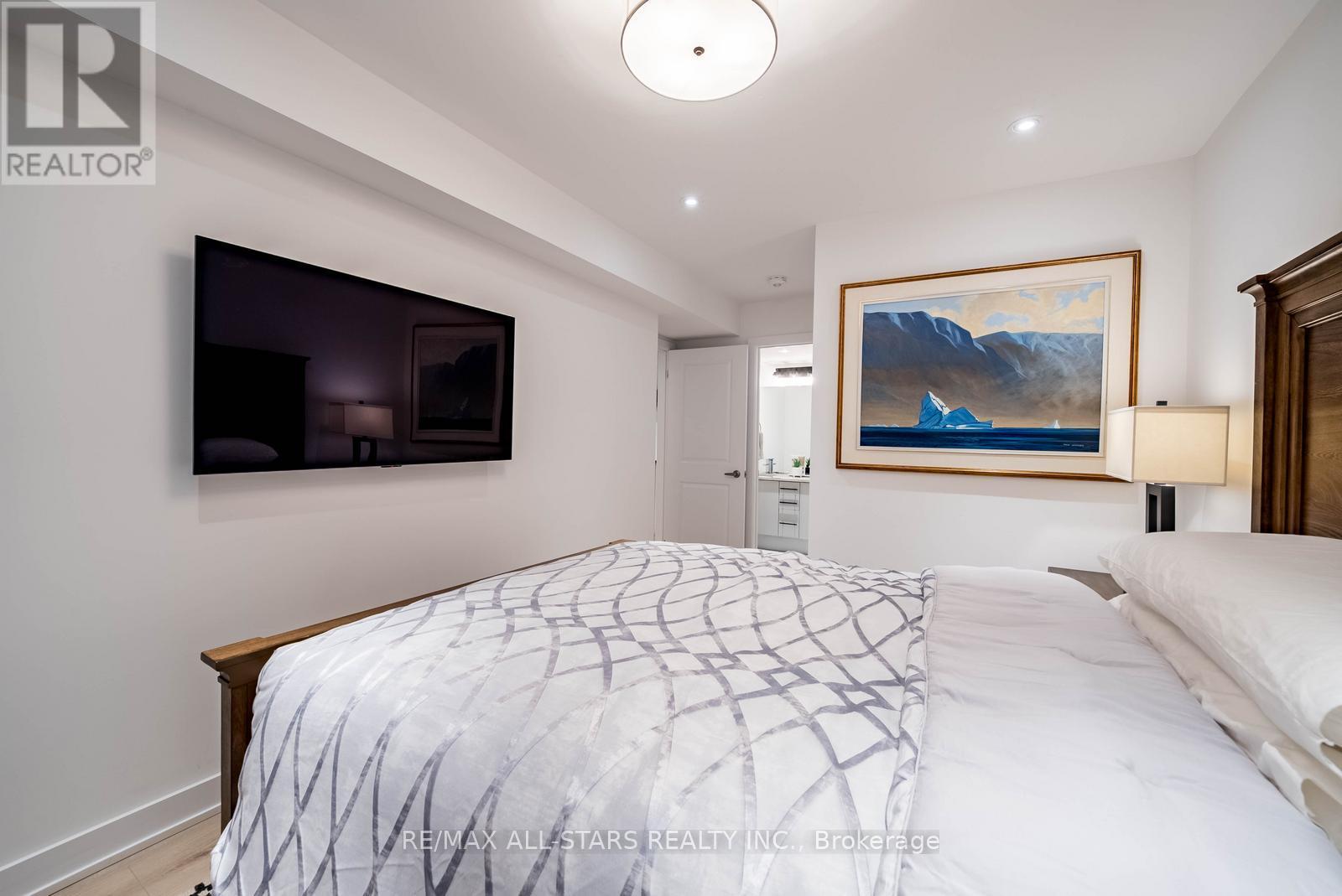 138 Covington Crescent, Whitchurch-Stouffville, Ontario  L4A 4W8 - Photo 30 - N12528780