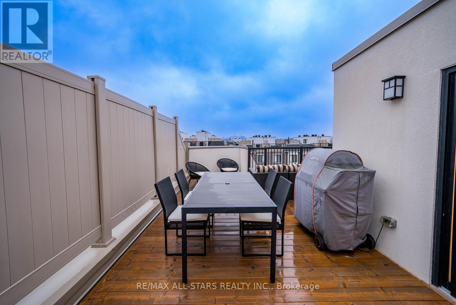 138 Covington Crescent, Whitchurch-Stouffville, Ontario  L4A 4W8 - Photo 34 - N12528780