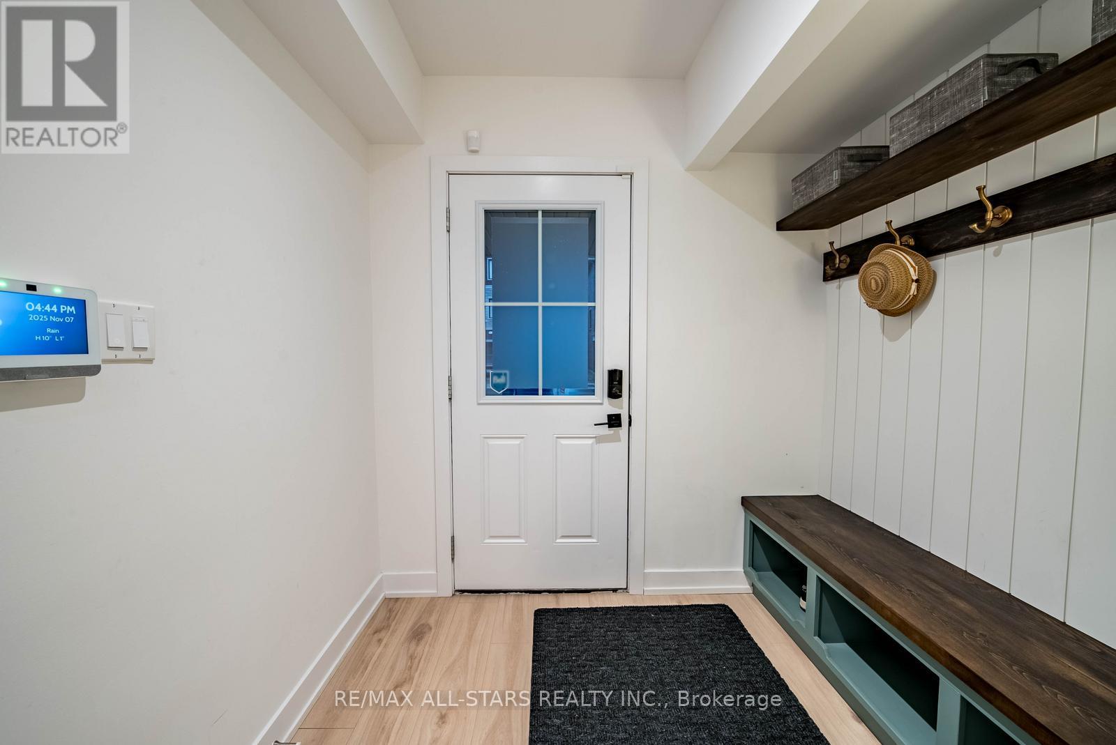 138 Covington Crescent, Whitchurch-Stouffville, Ontario  L4A 4W8 - Photo 8 - N12528780