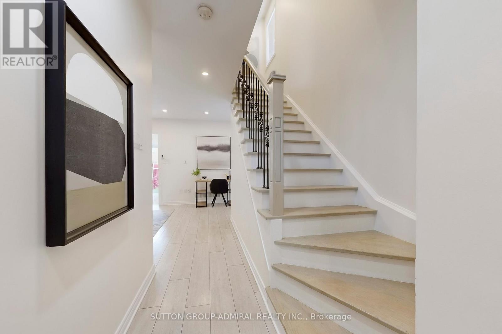 62 Agostino Crescent, Vaughan, Ontario  L4K 5L1 - Photo 16 - N12528790