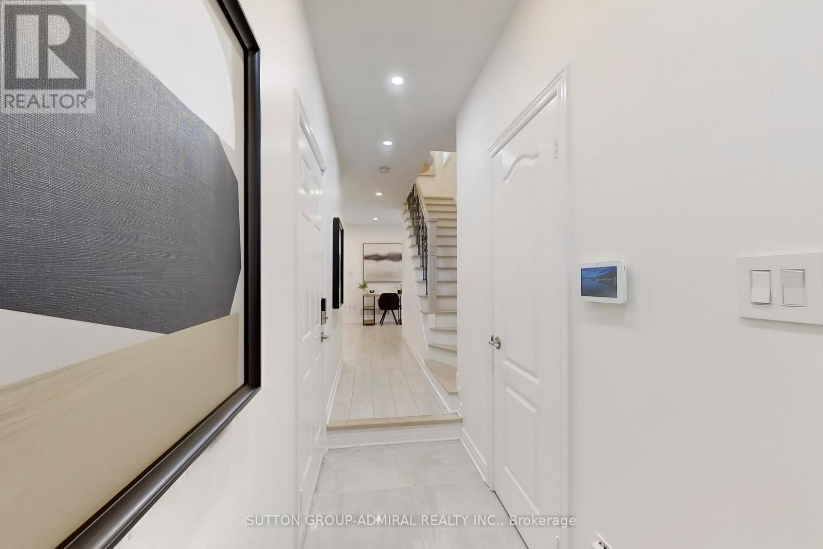 62 Agostino Crescent, Vaughan, Ontario  L4K 5L1 - Photo 18 - N12528790