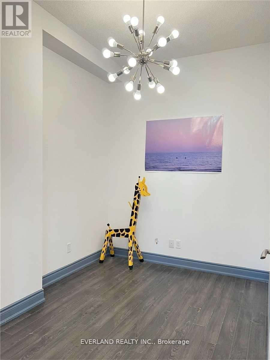 1708 - 89 South Town Centre Boulevard, Markham, Ontario  L6G 0E8 - Photo 10 - N12528904