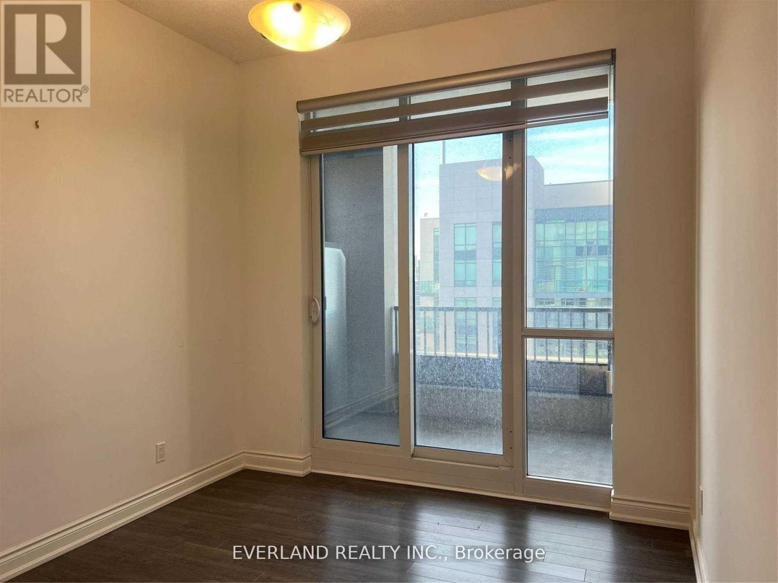 1708 - 89 South Town Centre Boulevard, Markham, Ontario  L6G 0E8 - Photo 9 - N12528904