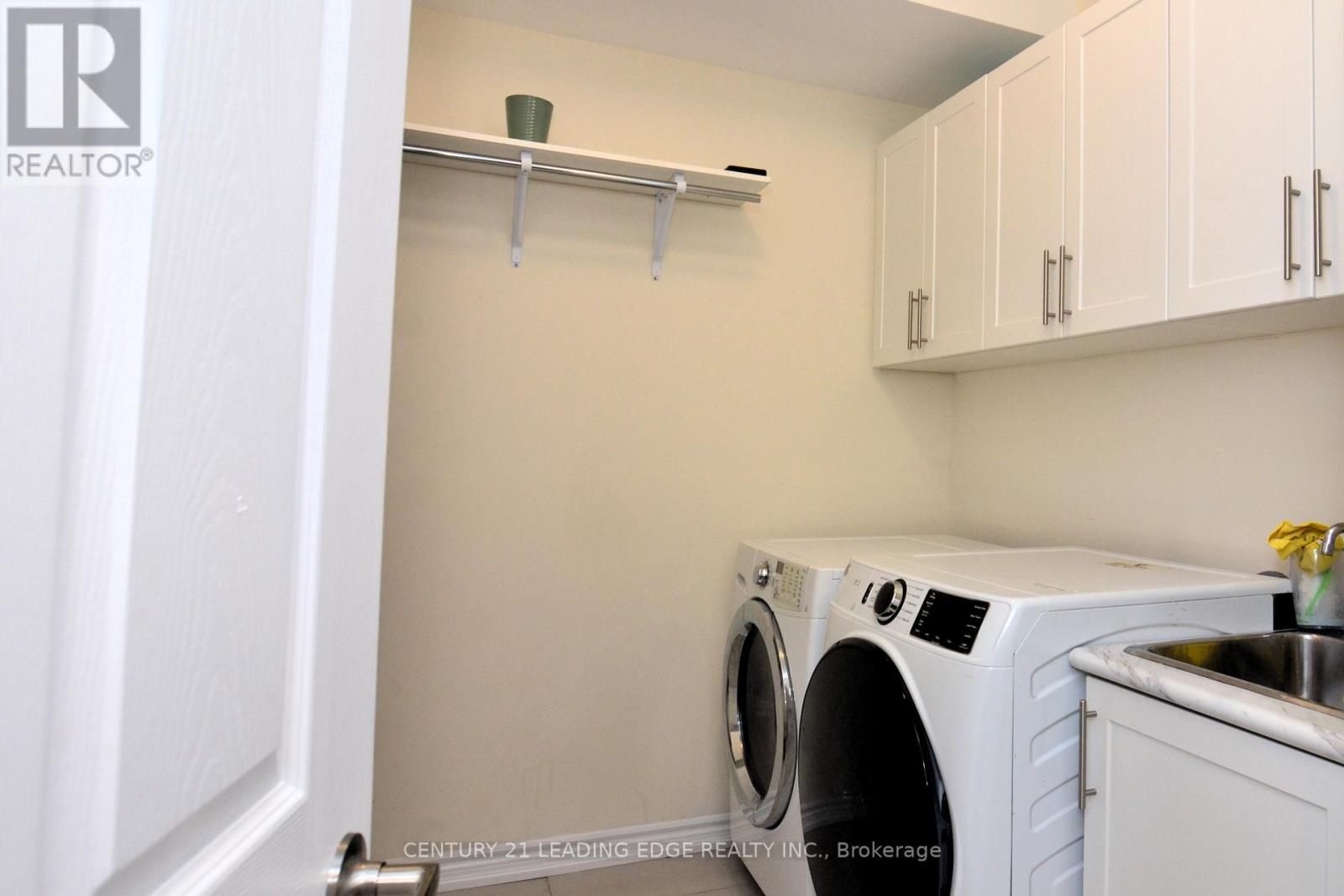 447 Ritas Avenue, Newmarket, Ontario  L3X 2N1 - Photo 14 - N12529018