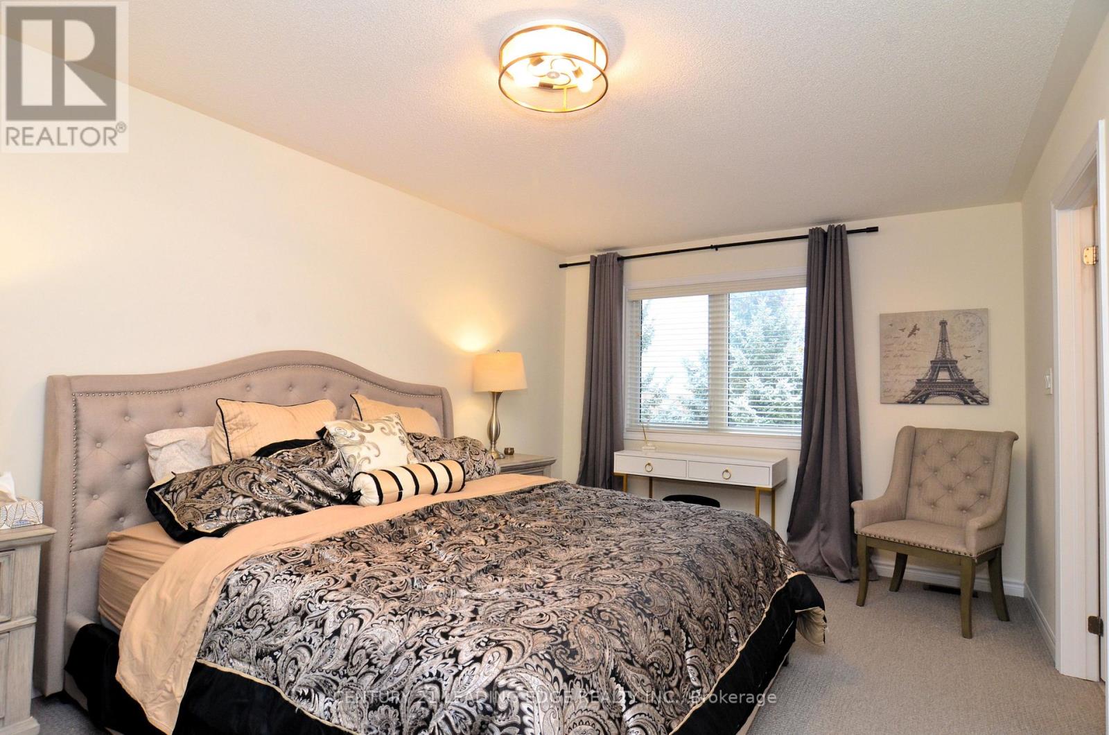 447 Ritas Avenue, Newmarket, Ontario  L3X 2N1 - Photo 16 - N12529018