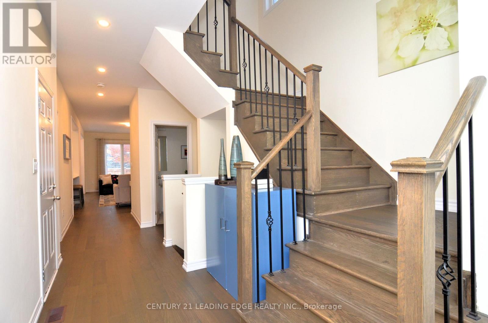 447 Ritas Avenue, Newmarket, Ontario  L3X 2N1 - Photo 4 - N12529018