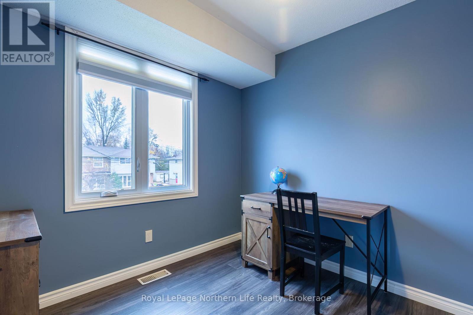 110 Marshall Park Drive, North Bay, Ontario  P1A 3L2 - Photo 24 - X12529088