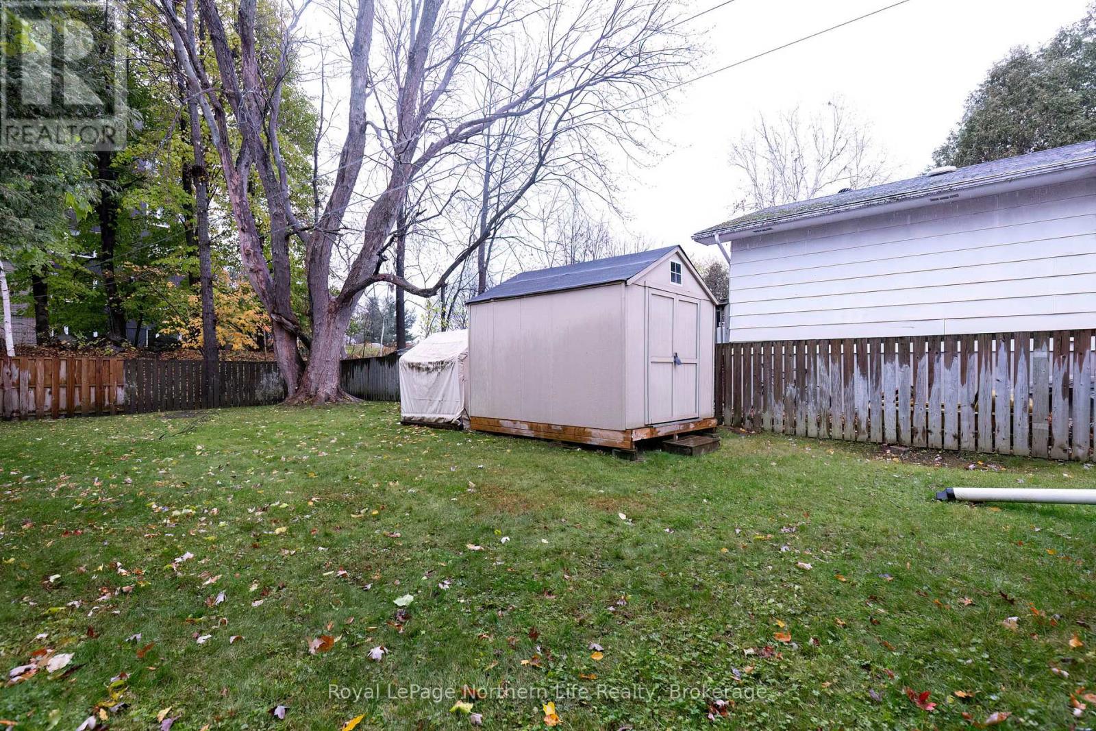 110 Marshall Park Drive, North Bay, Ontario  P1A 3L2 - Photo 36 - X12529088