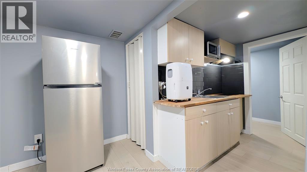 1212 Copperfield Unit# Lower, Windsor, Ontario N8S 4G6 - Photo 13 - 25028050