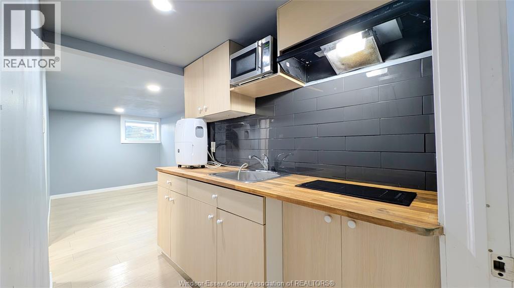 1212 Copperfield Unit# Lower, Windsor, Ontario N8S 4G6 - Photo 12 - 25028050