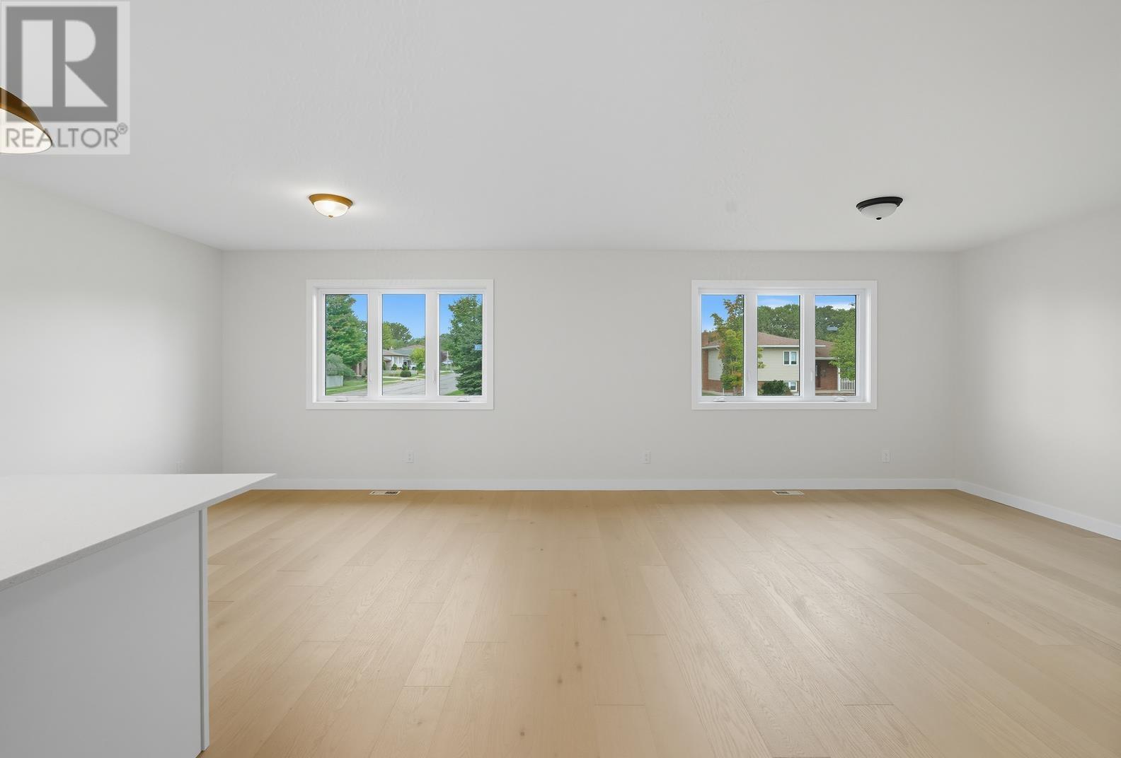 237 Pentagon Blvd, Sault Ste. Marie, Ontario  P6B 6G2 - Photo 15 - SM252585