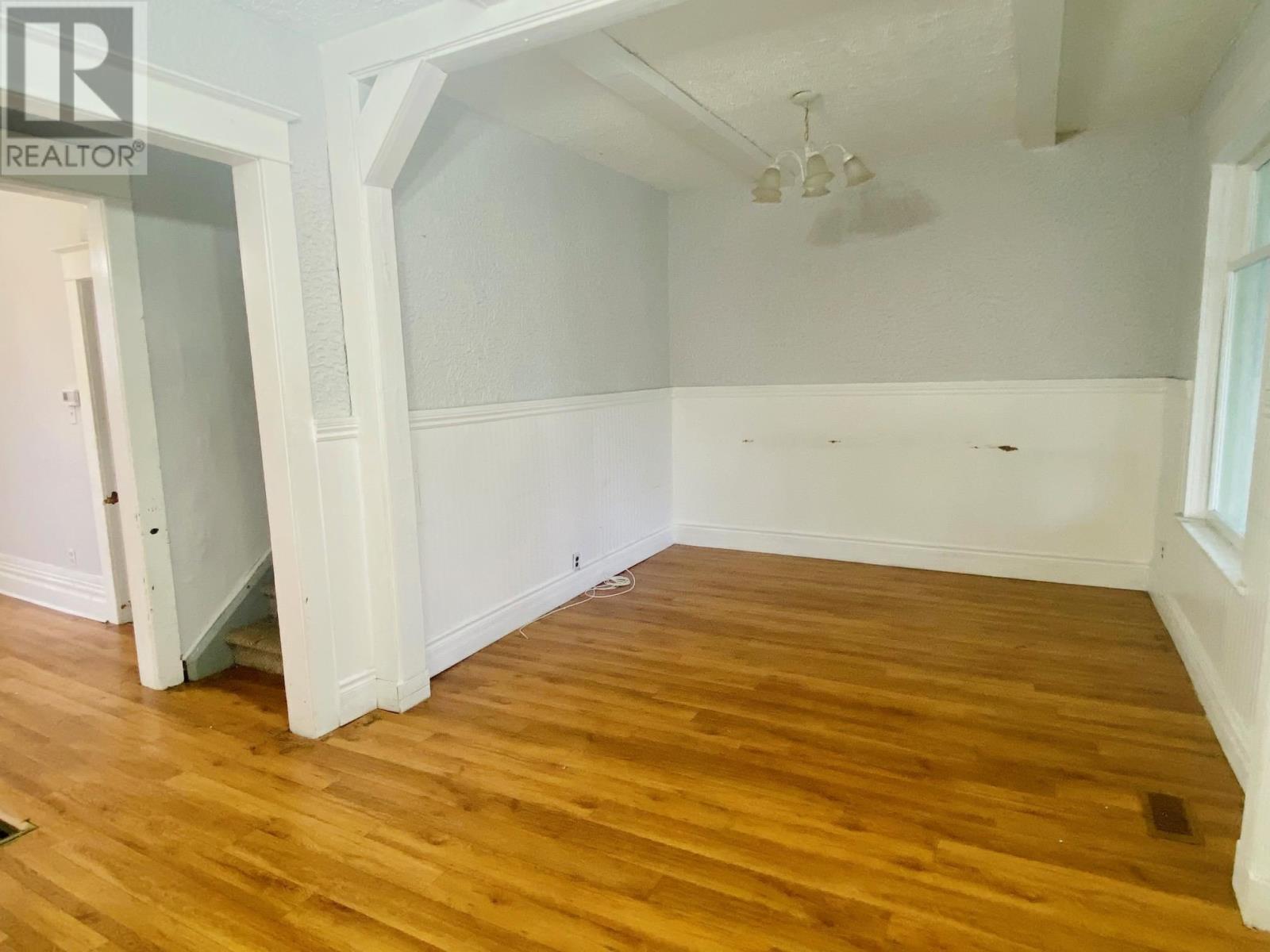 415 Wellington St E, Sault Ste. Marie, Ontario  P6A 2M1 - Photo 4 - SM252815