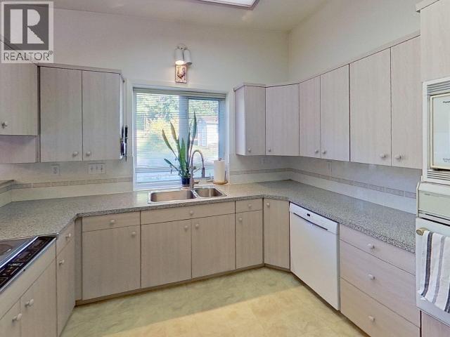 7199 Thunder Bay Street, Powell River, British Columbia   - Photo 4 - 19347