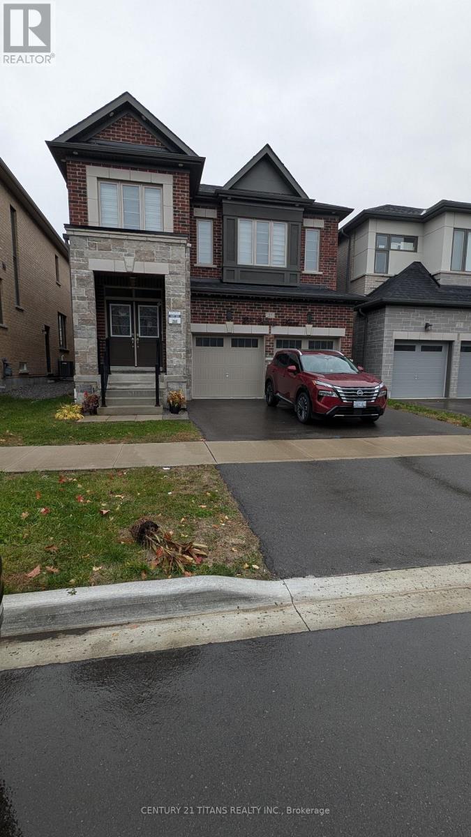 27 VICKERY STREET, Whitby, Ontario