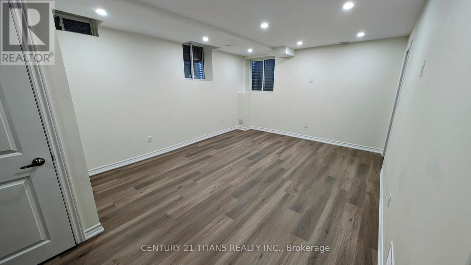 27 Vickery Street, Whitby, Ontario  L1P 0L2 - Photo 6 - E12526944