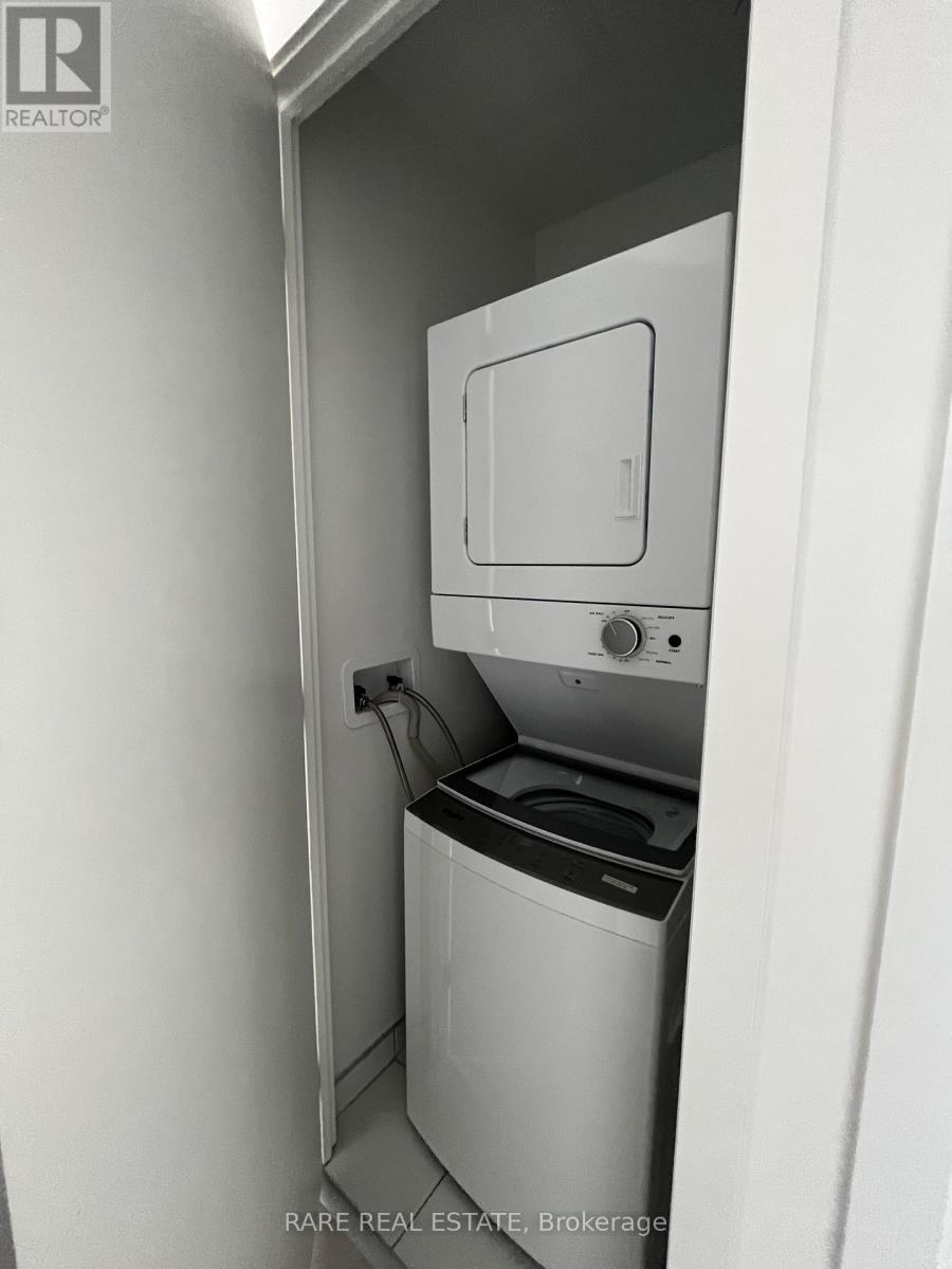 2704 - 1285 Dupont Street, Toronto, Ontario  M6H 0E3 - Photo 13 - W12528724