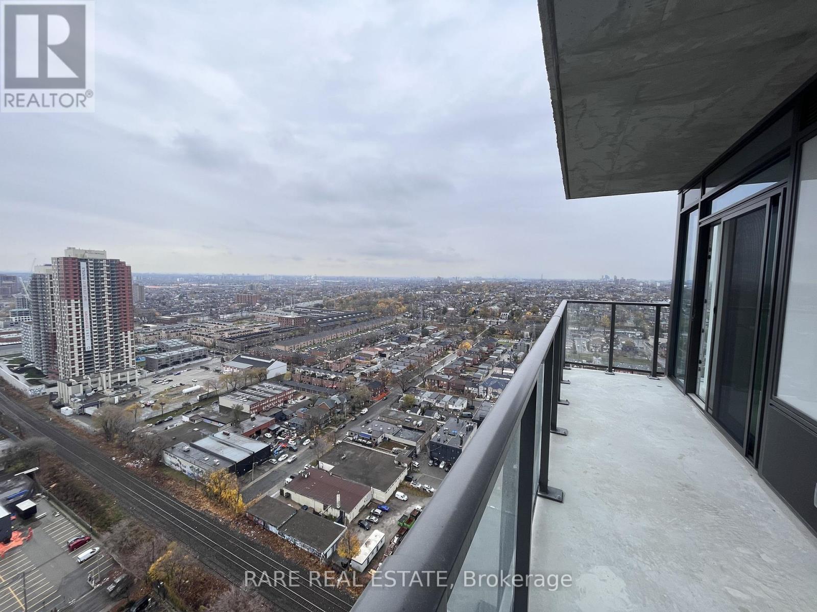 2704 - 1285 Dupont Street, Toronto, Ontario  M6H 0E3 - Photo 15 - W12528724