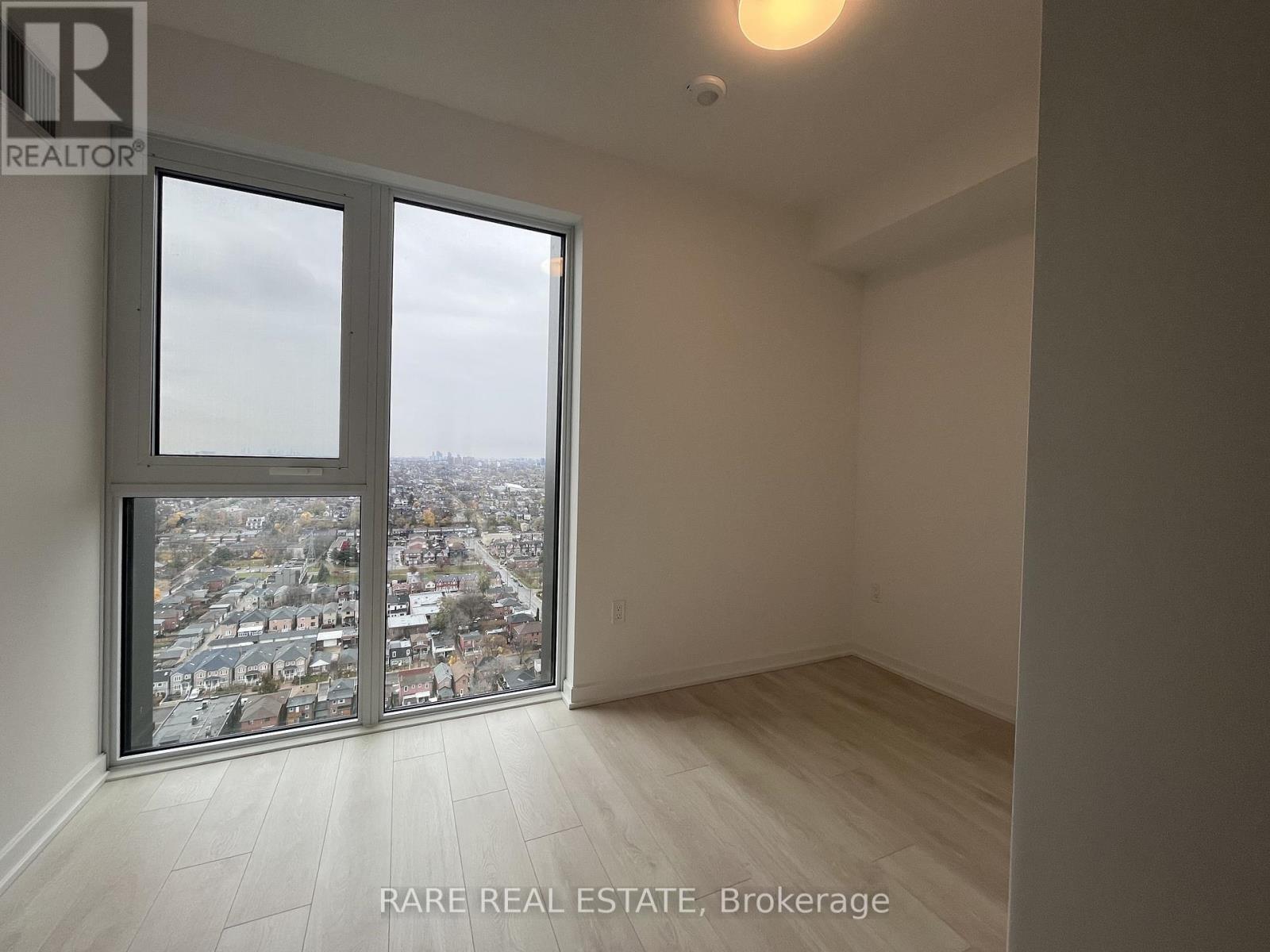 2704 - 1285 Dupont Street, Toronto, Ontario  M6H 0E3 - Photo 7 - W12528724