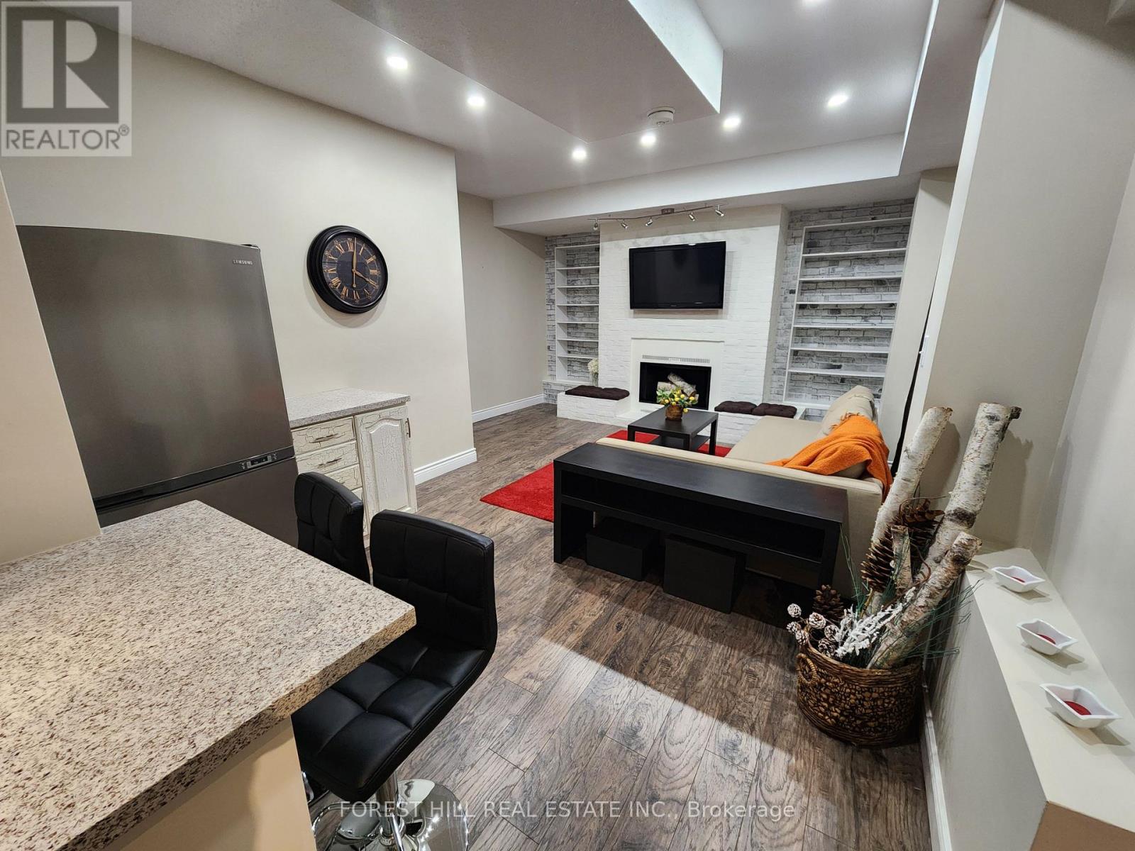 1214 KOS BOULEVARD, Mississauga, Ontario