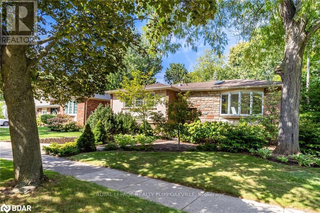 2159 HIXON STREET, Oakville, Ontario