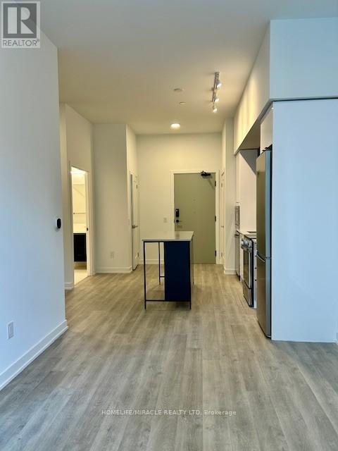 208 - 5081 Hurontario Street, Mississauga, Ontario  L4Z 3X7 - Photo 6 - W12528824