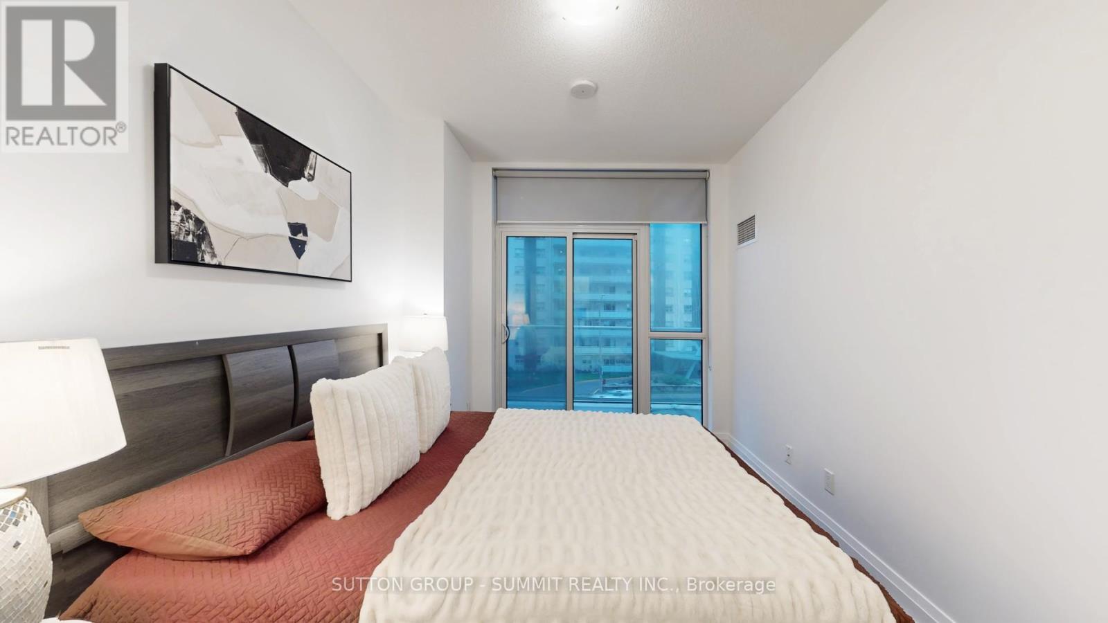 307 - 55 Speers Road N, Oakville, Ontario  L6K 0H9 - Photo 8 - W12528836