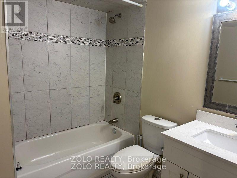 50 Dundalk Crescent, Brampton, Ontario  L6Z 2V1 - Photo 12 - W12528852