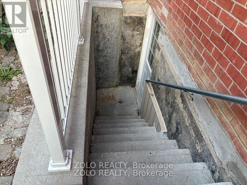 50 Dundalk Crescent, Brampton, Ontario  L6Z 2V1 - Photo 15 - W12528852