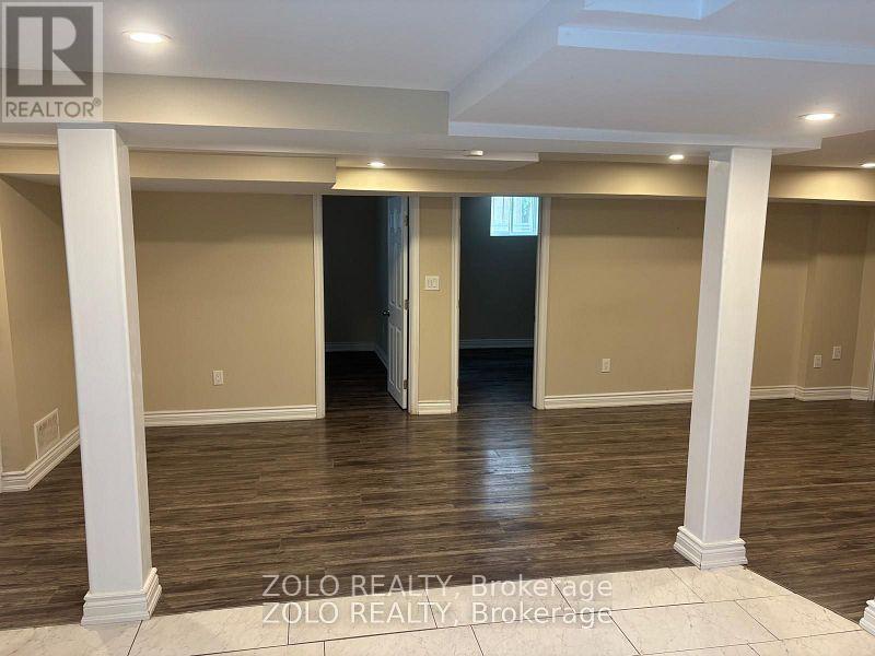 50 Dundalk Crescent, Brampton, Ontario  L6Z 2V1 - Photo 2 - W12528852