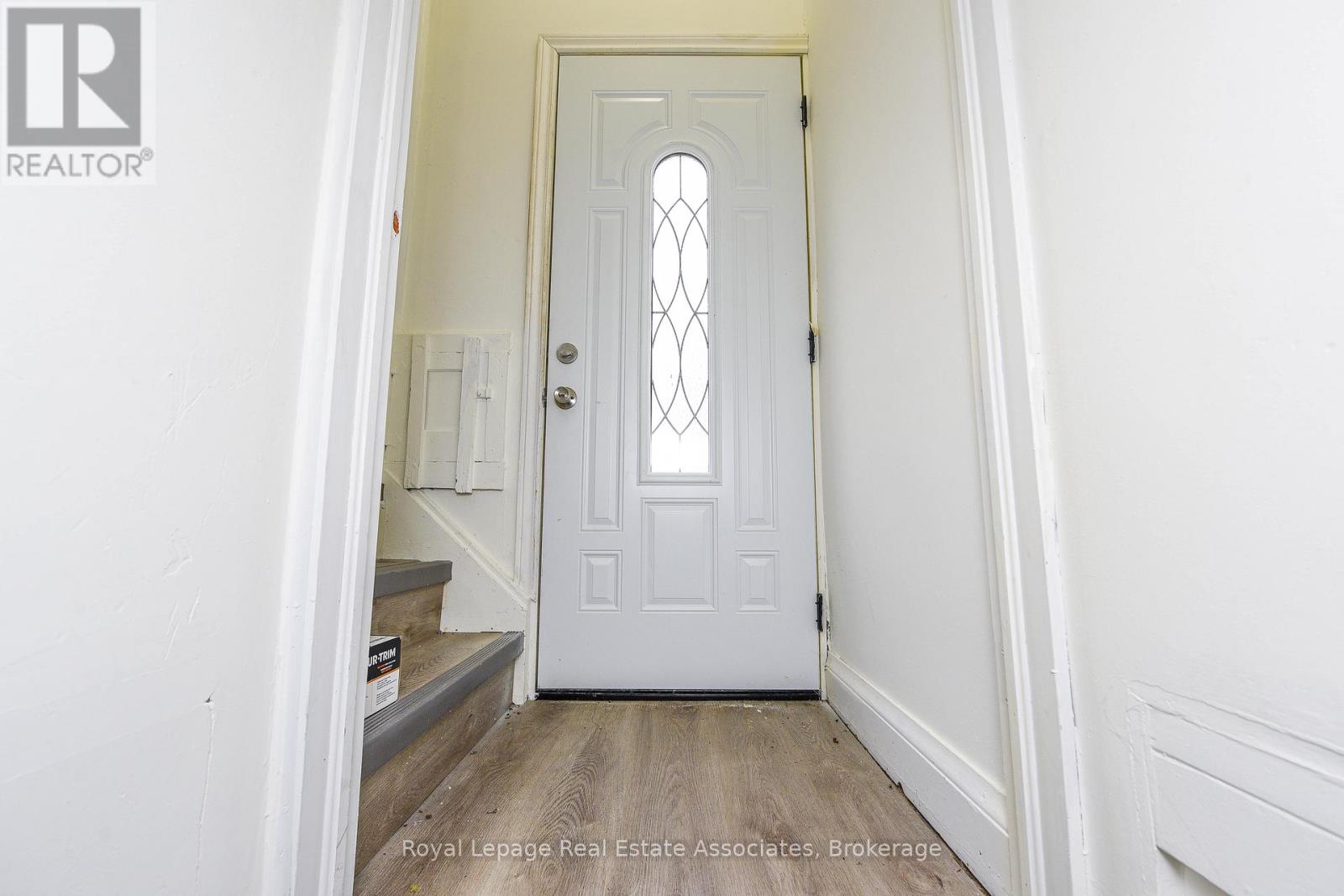 1561 Hurontario Street, Mississauga, Ontario  L5G 3H7 - Photo 15 - W12528854