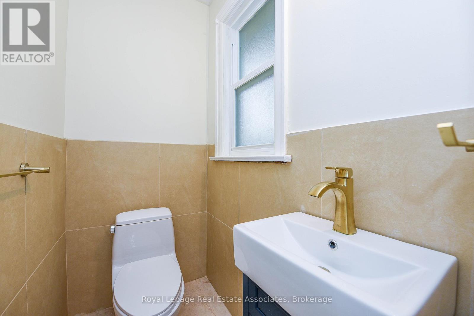 1561 Hurontario Street, Mississauga, Ontario  L5G 3H7 - Photo 32 - W12528854