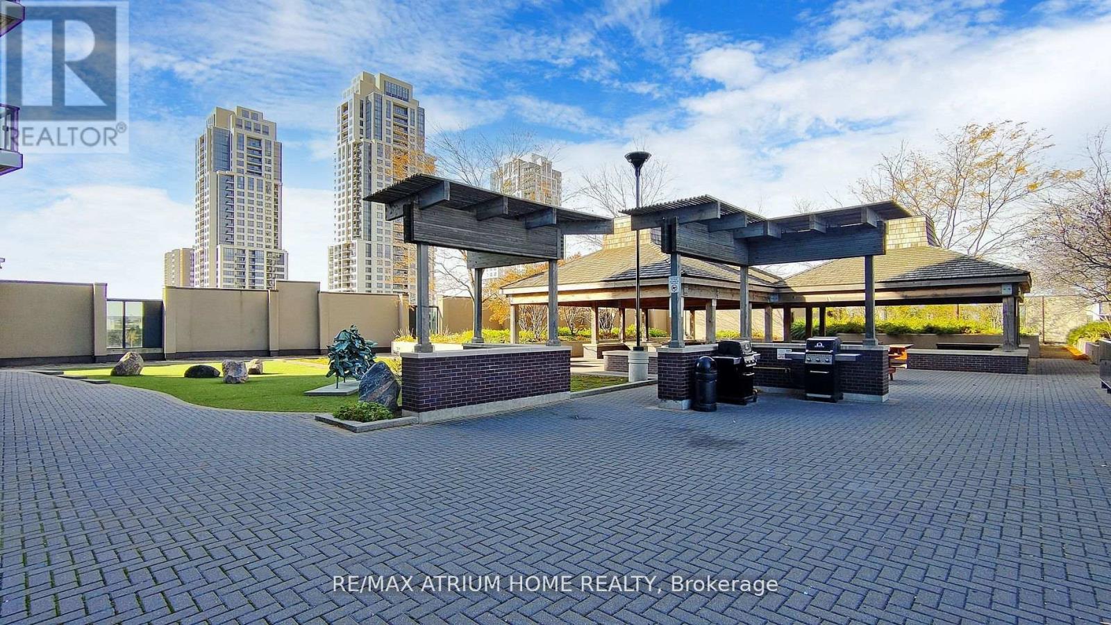 1803 - 5 Valhalla Inn Road, Toronto, Ontario  M9B 0B1 - Photo 13 - W12528858