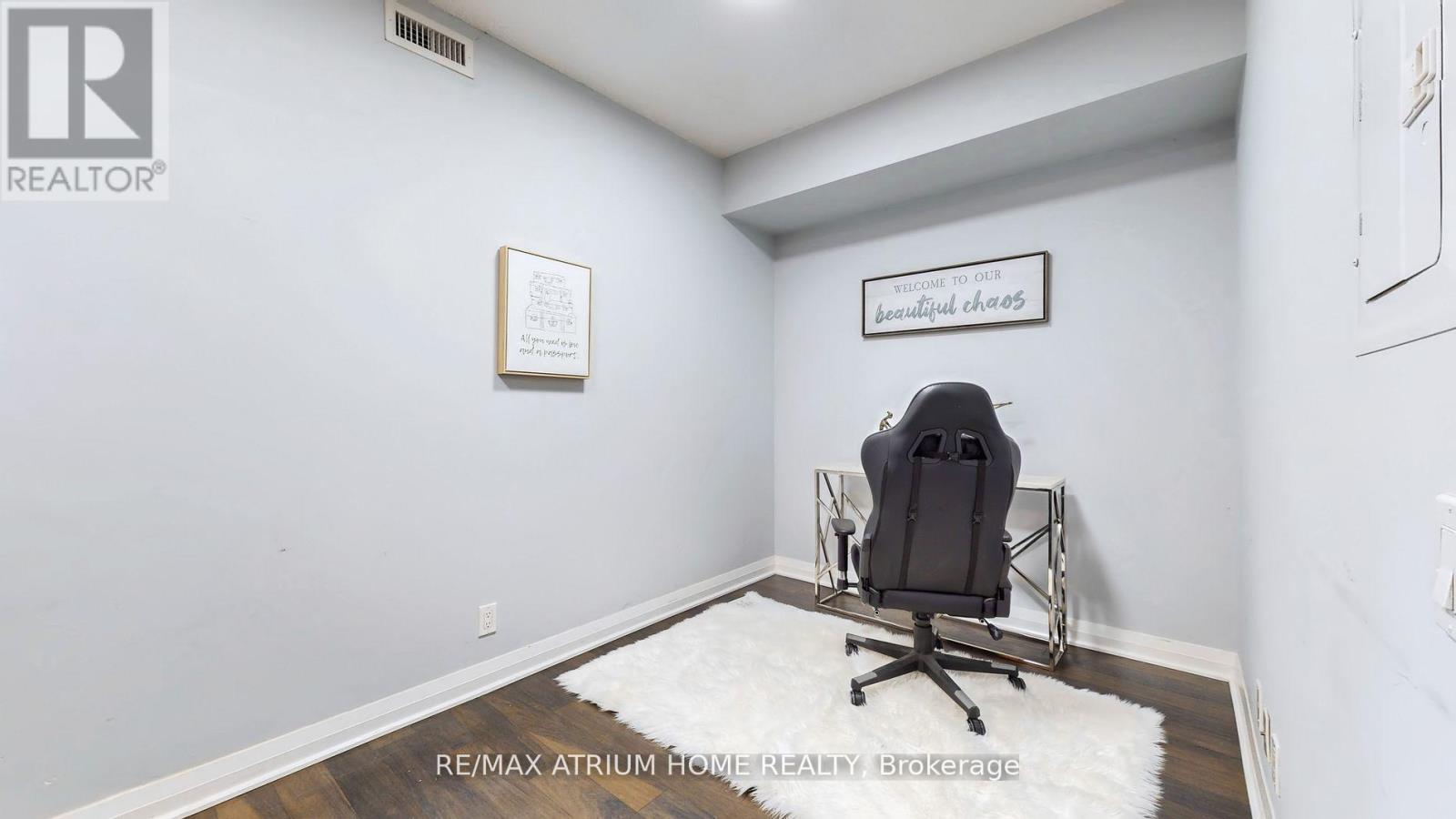 1803 - 5 Valhalla Inn Road, Toronto, Ontario  M9B 0B1 - Photo 9 - W12528858