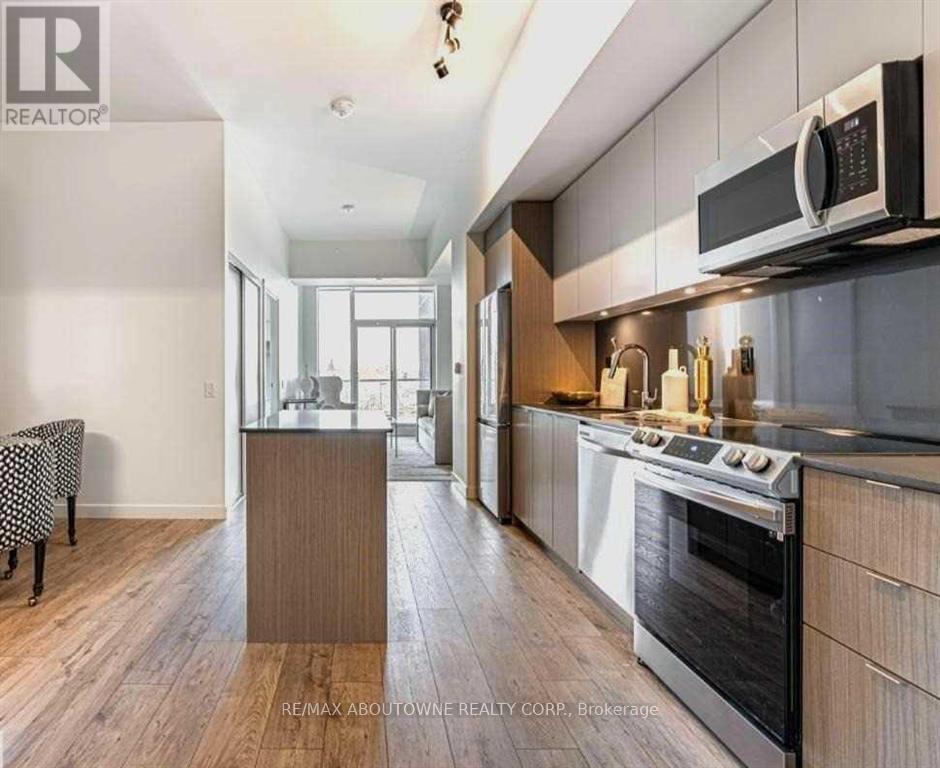 B0909 - 133 BRONTE ROAD, Oakville, Ontario