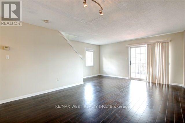 23 - 4950 Rathkeale Road, Mississauga, Ontario  L5V 2L8 - Photo 11 - W12528882