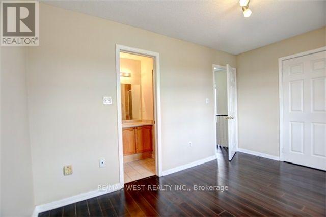 23 - 4950 Rathkeale Road, Mississauga, Ontario  L5V 2L8 - Photo 17 - W12528882