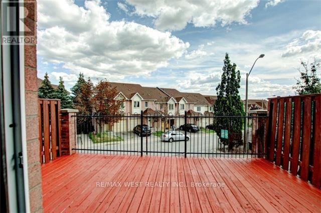 23 - 4950 Rathkeale Road, Mississauga, Ontario  L5V 2L8 - Photo 19 - W12528882