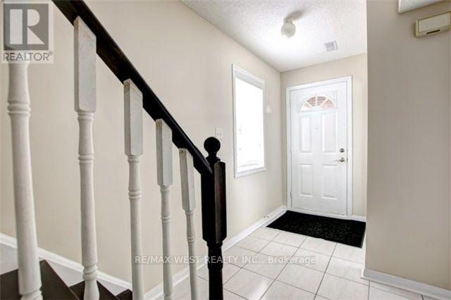 23 - 4950 Rathkeale Road, Mississauga, Ontario  L5V 2L8 - Photo 2 - W12528882